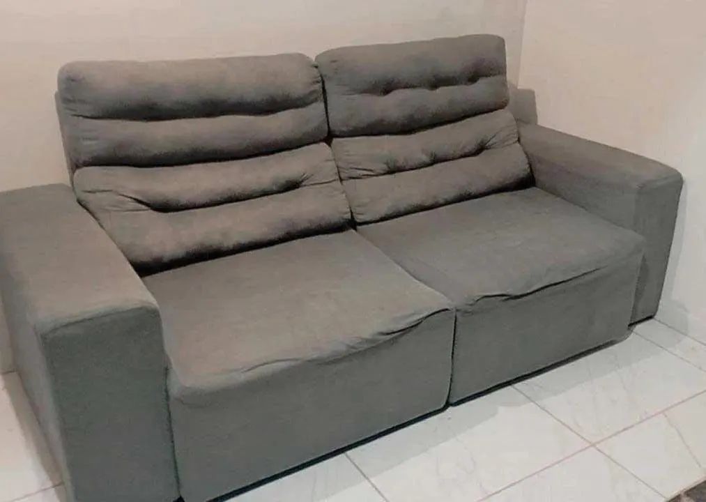 Sofá pra vender ligeirinho PREÇO NEGOCIÁVEL  - Foto 2