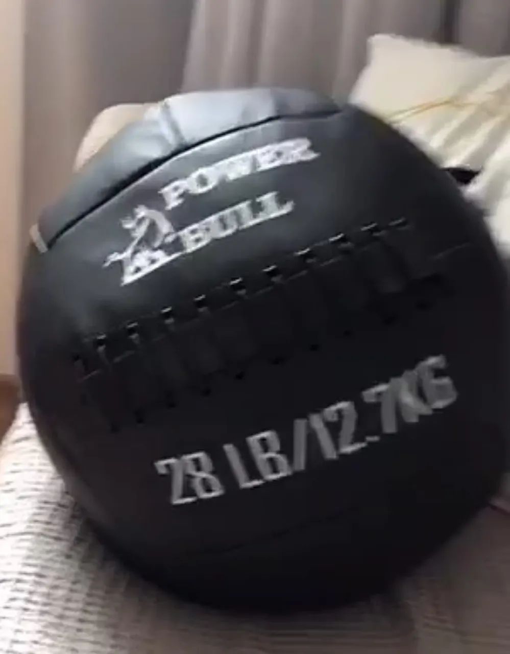 Wall ball 12 kg