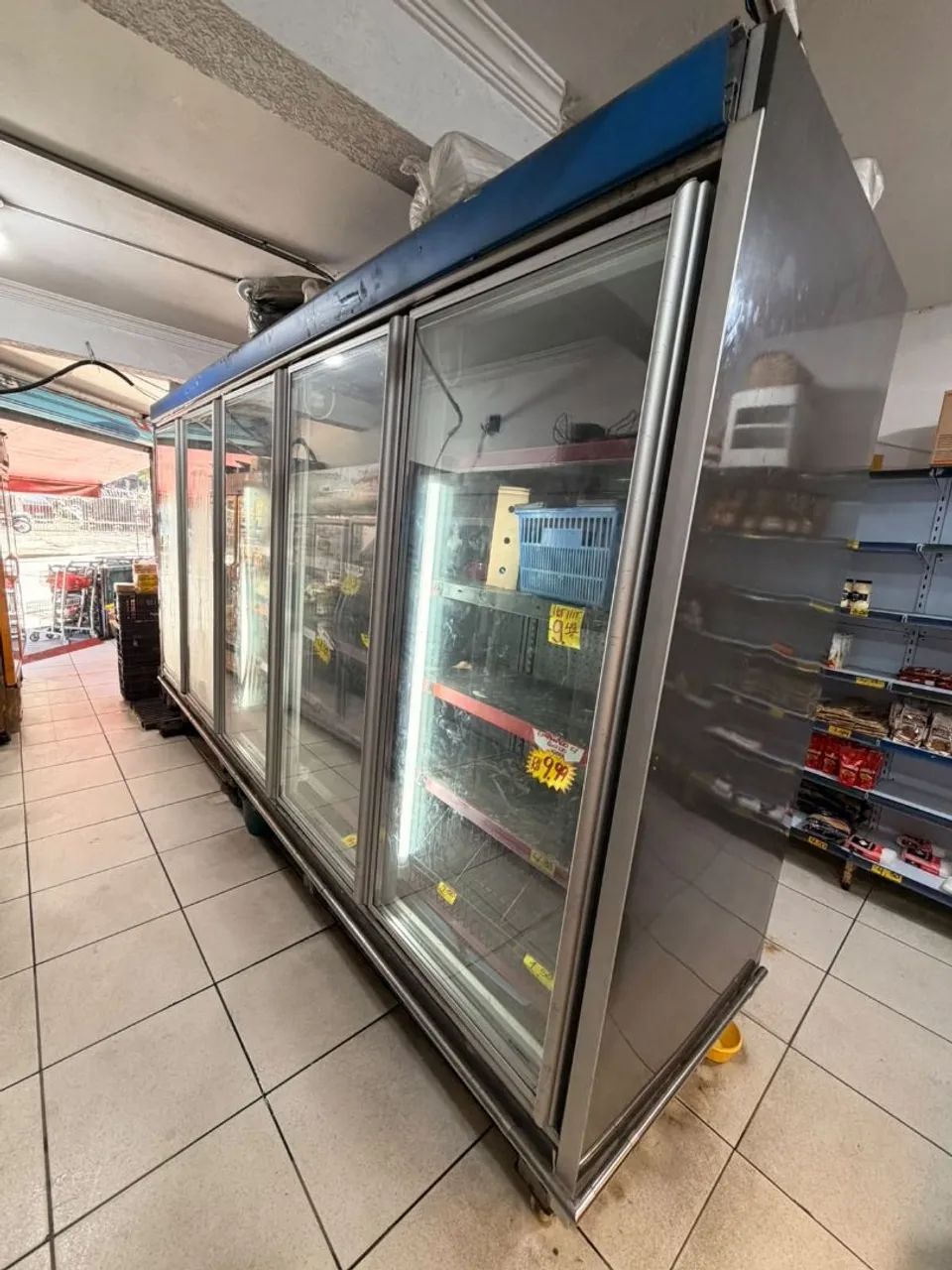 Freezer vertical 5 portas ELETROFRIO - Foto 2