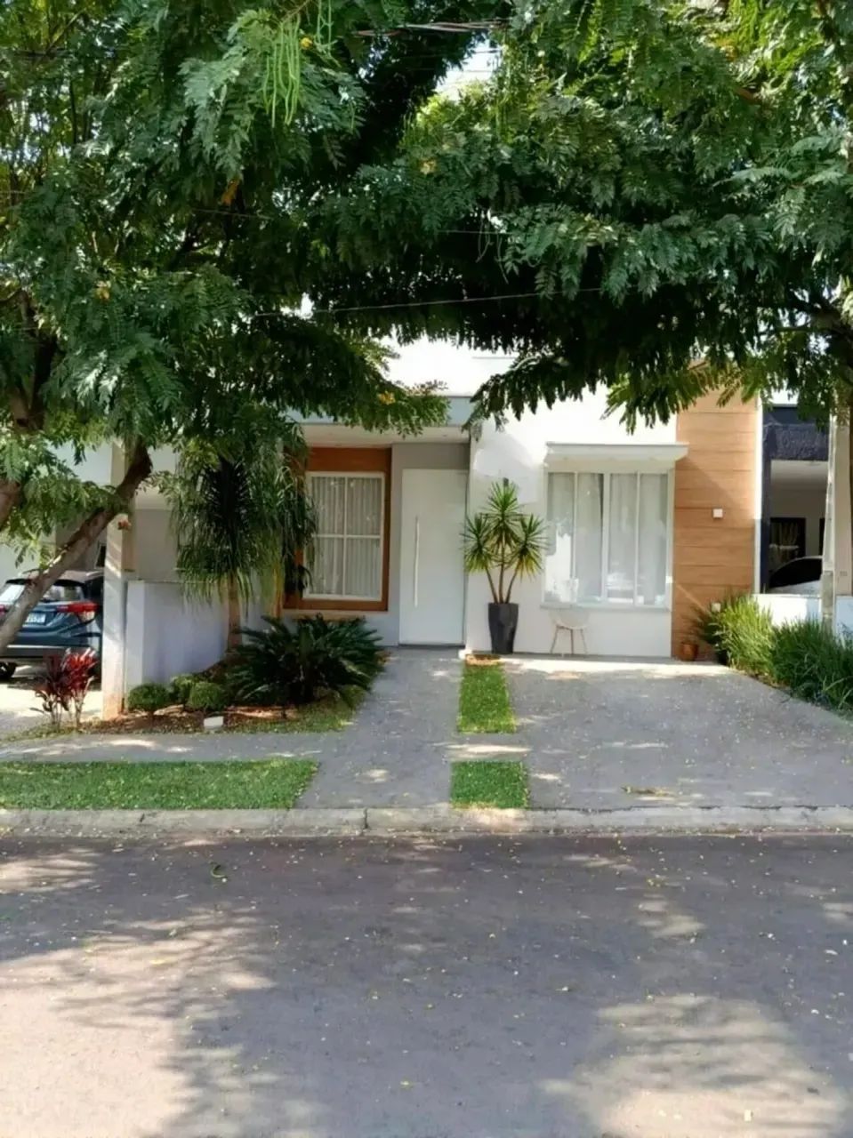 Casa térrea 2 dormitórios no Terras da Estância Ala do Bosque em Paulínia com lazer e char