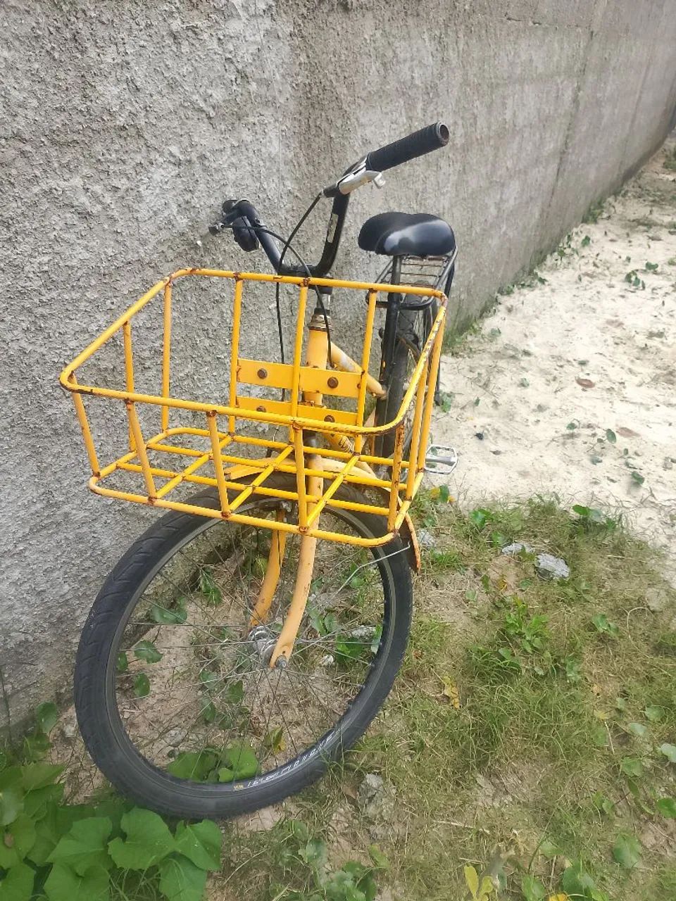 Bicicleta barbada , com cesta de ferro. - Foto 3