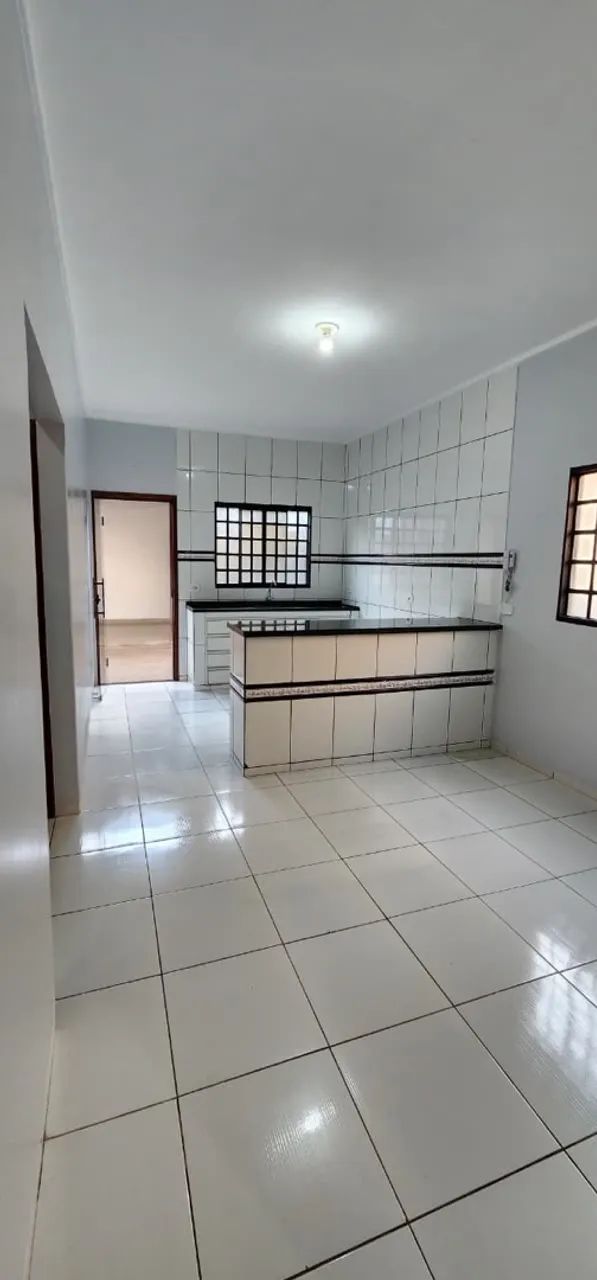 Ótima casa de esquina - Foto 4