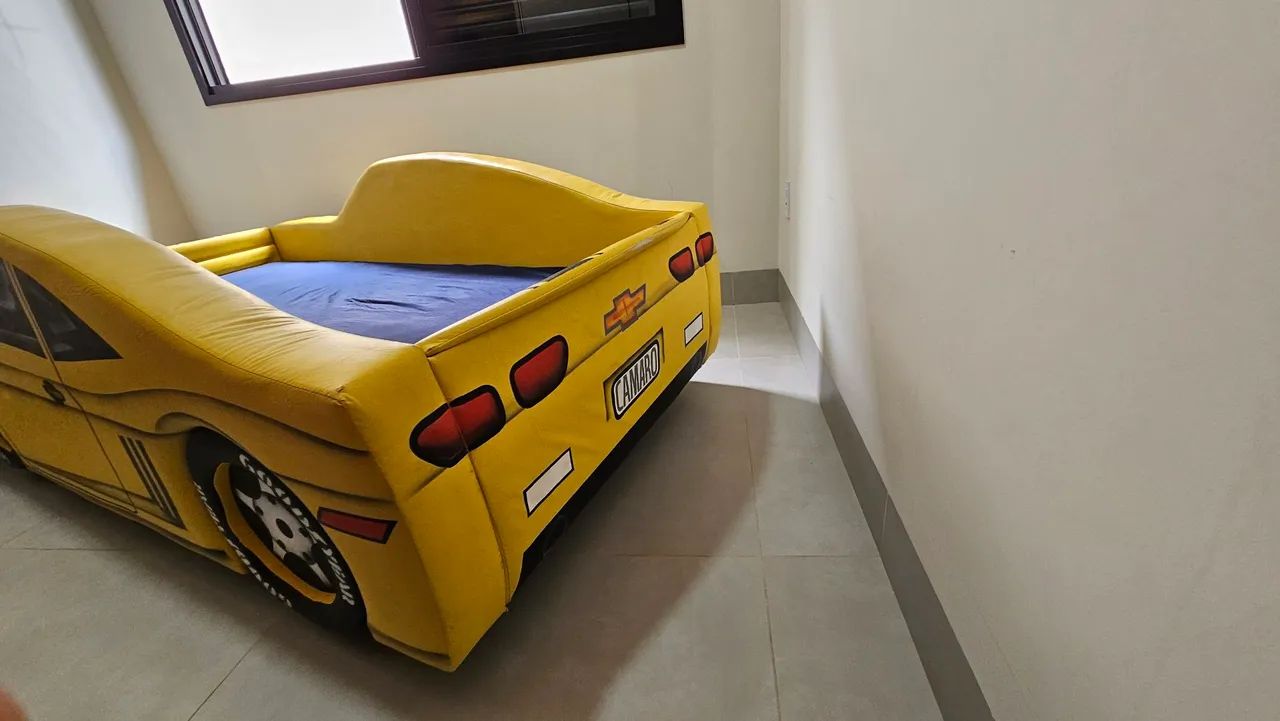 Cama Solteiro de Carro Camaro Amarela Estofada! - Entrega  Grátis  - Foto 3