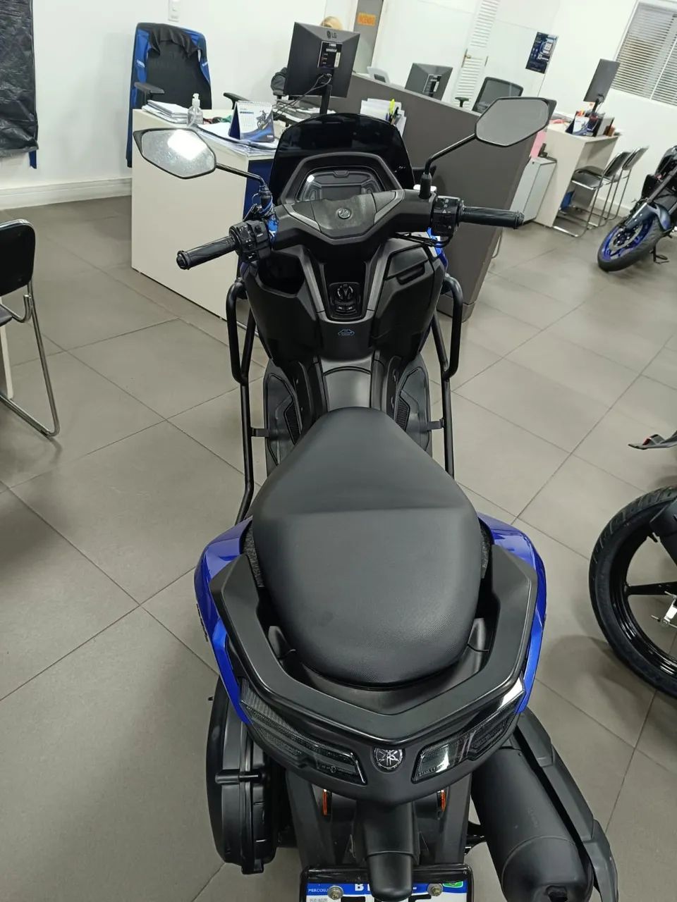 Yamaha NMax 160 cc  - Foto 5