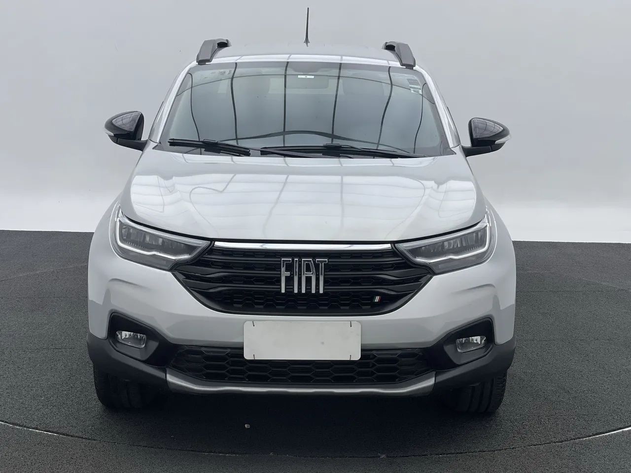 Fiat Strada Volcano 1.3 Flex 8V CD 2026 - Foto 2