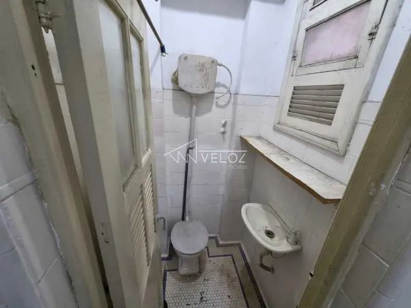 Apartamento : / Residencial / Catete