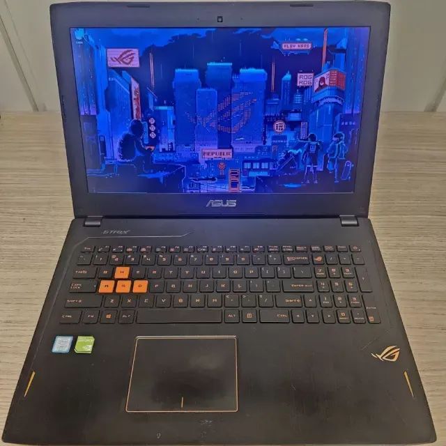 Notebook Asus ROG i7 7th - 12Gb Ram - GTX 1060 - 512Gb SSD