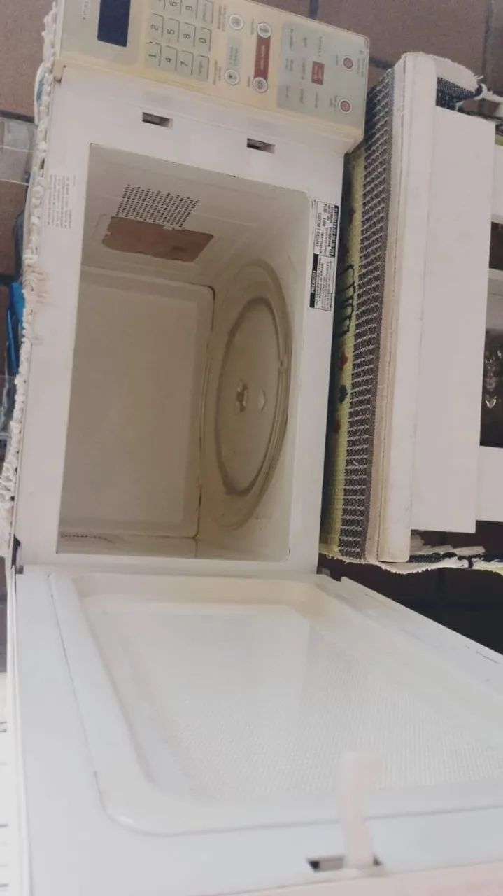 Microondas. Volts. 110 - Foto 2