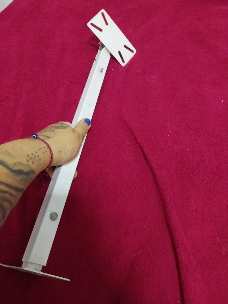 Suporte Universal para Projetor / Data Show - Teto ou Parede (Branco e Regulável) - Foto 2
