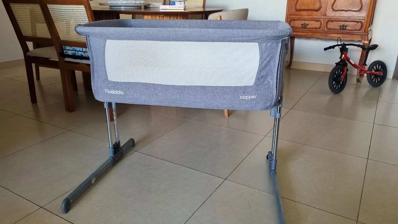 Berço desmontável co-leito
