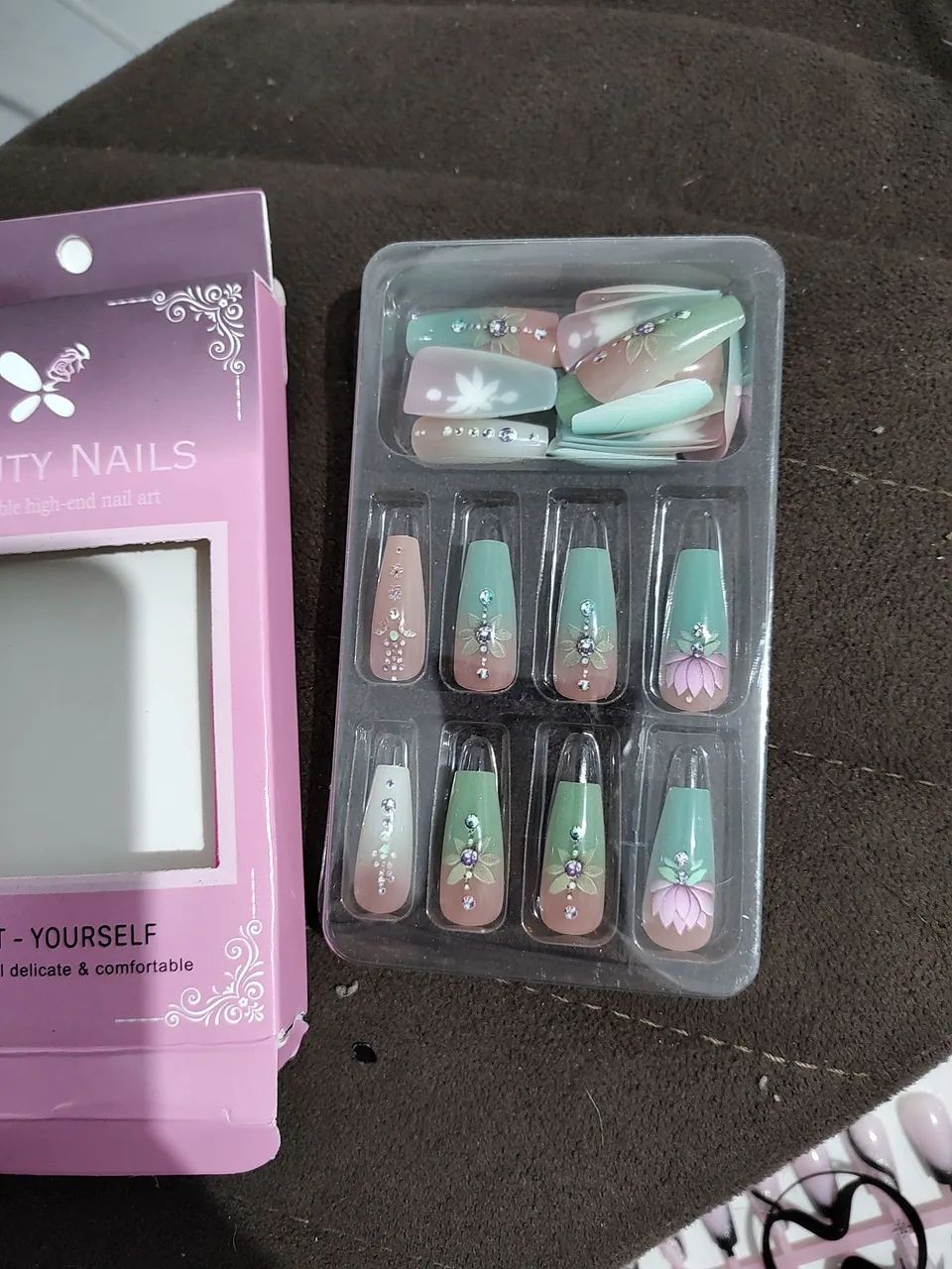 Unhas Postiças