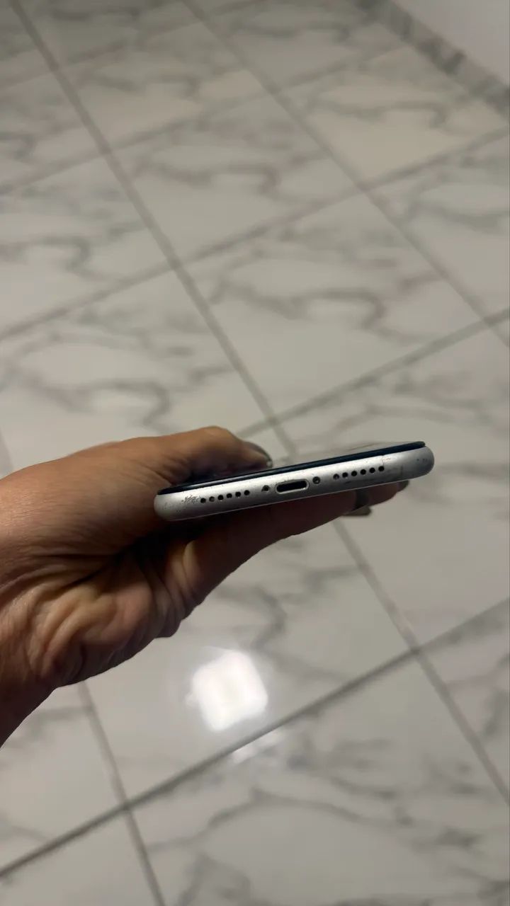 IPHONE XR  - Foto 4
