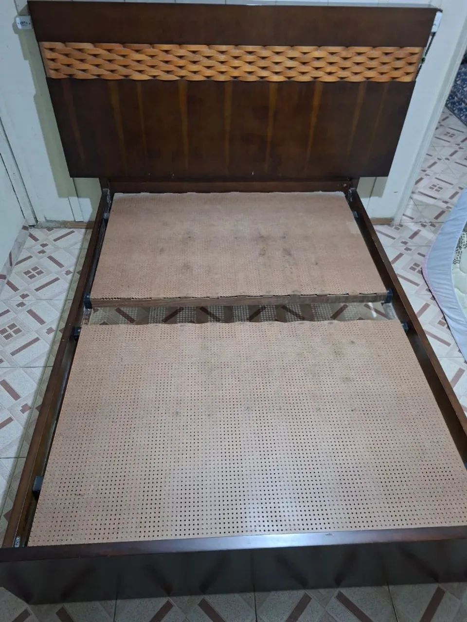 Cama de casal imbuia madeira maciça  - Foto 2