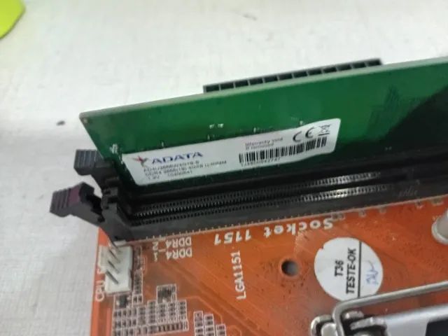 VENDO KIT I3 7* GERAÇÃO + 4GB RAM DDR4 - Foto 4