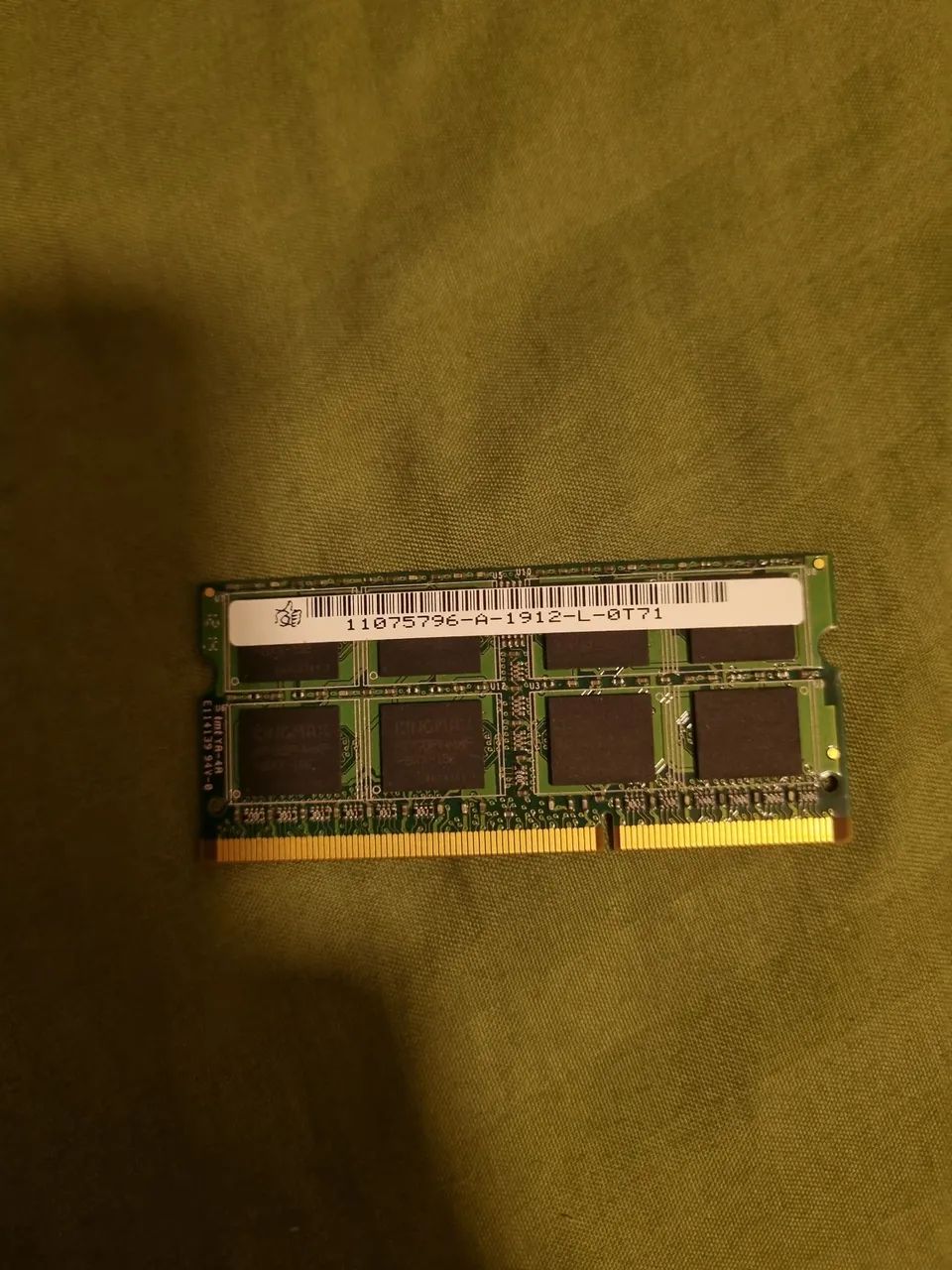 Memória RAM DDR3 2Gb 800MHz