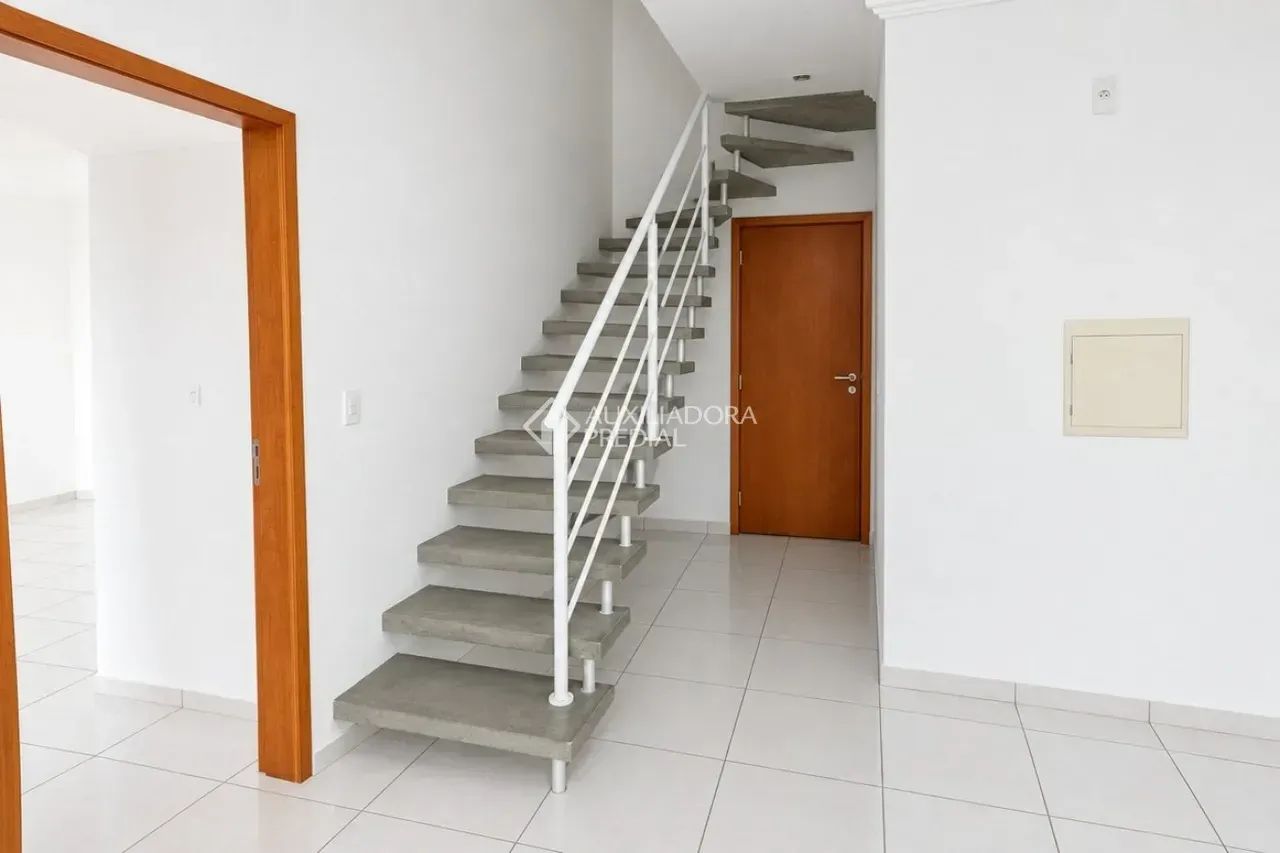 Cobertura 3 suítes e 2 vagas em Capoeiras Florianópolis - Foto 3