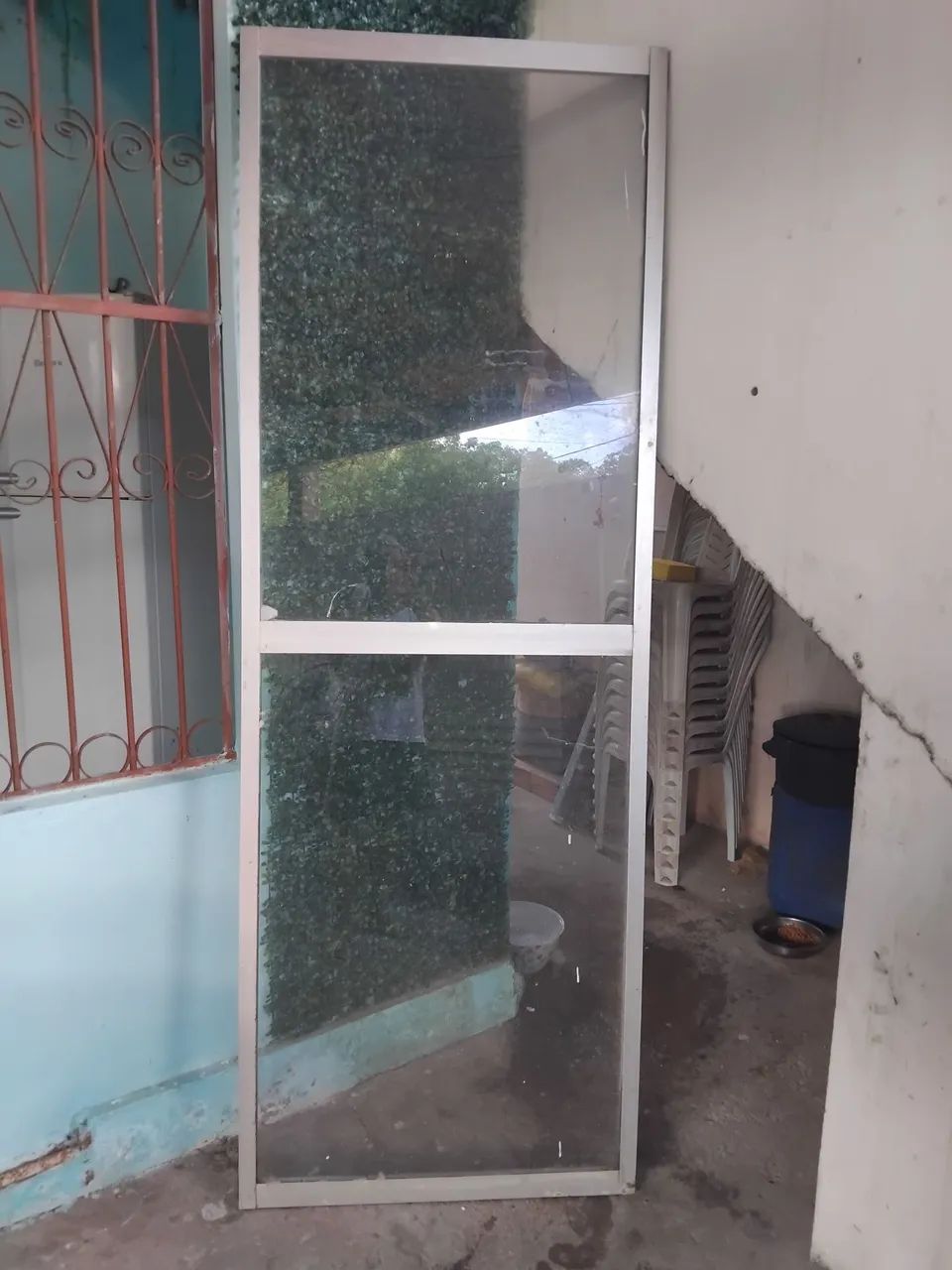  2 Porta de vidro 