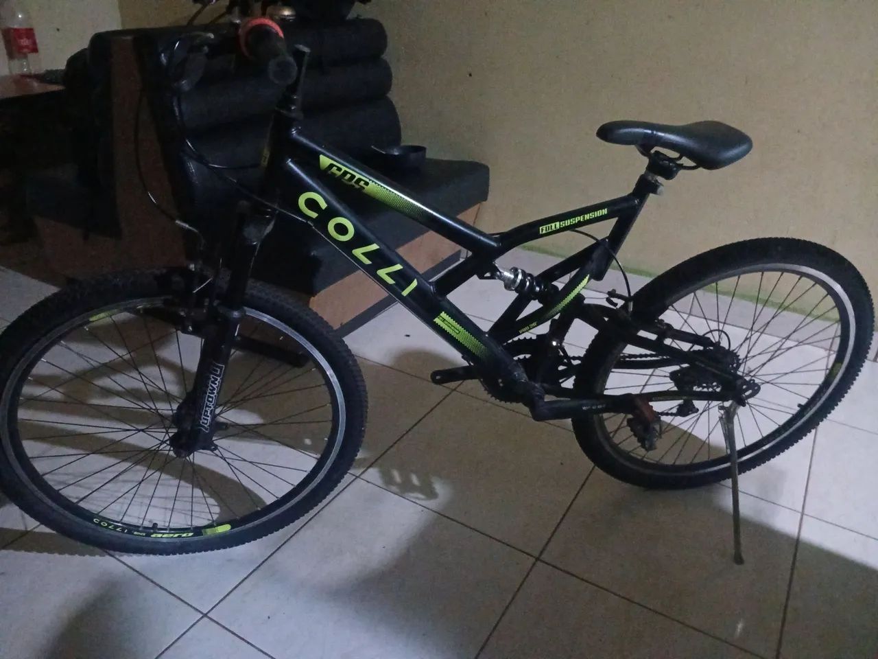 VENDO BICICLETA DA COLLI SEMINOVA