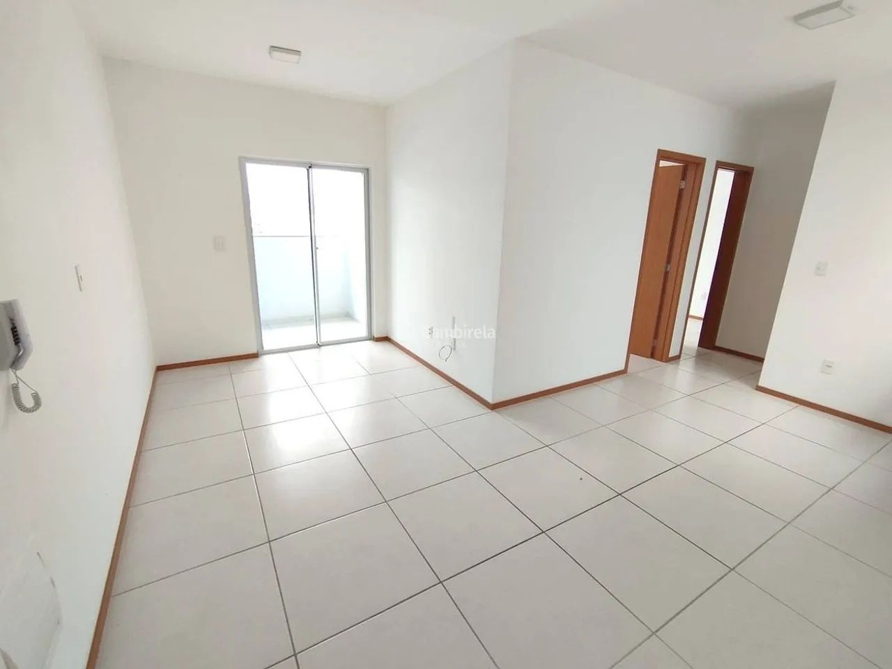 Apartamento dois dormitórios em condomínio fechado. - Foto 3