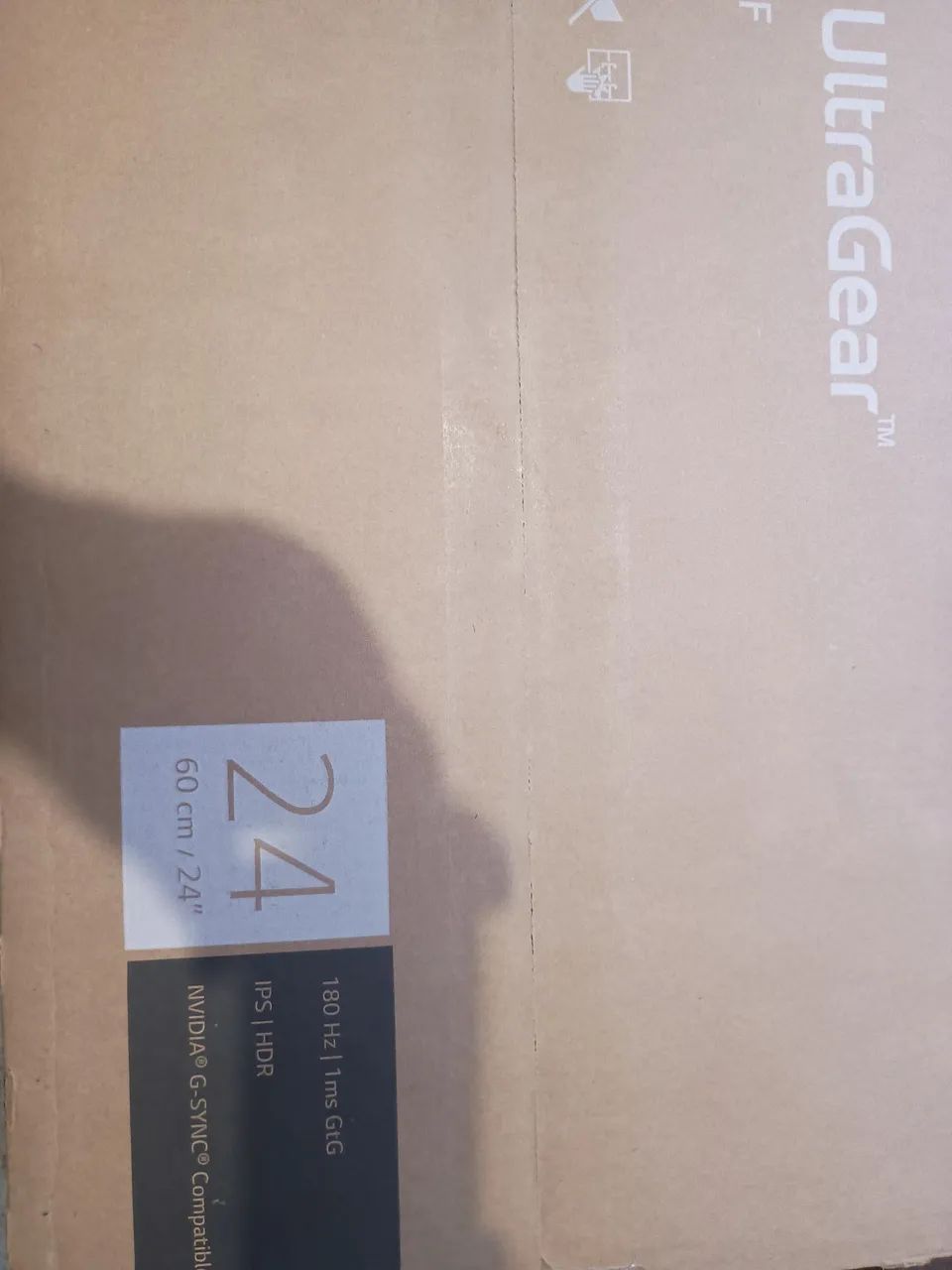 Monitor LG UltraGear 24" 180Hz 1ms LACRADO! Novo, Nunca Usado - Foto 2