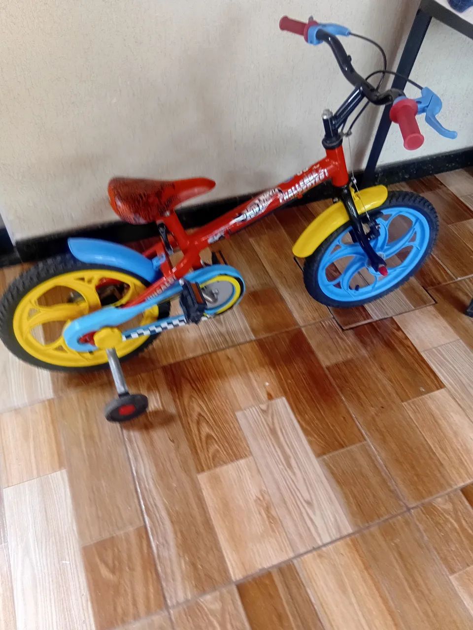 Bicicleta infantil aro 16 - Foto 3