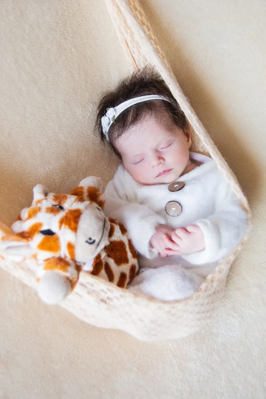 Ensaio Newborn no conforto do lar - Foto 4