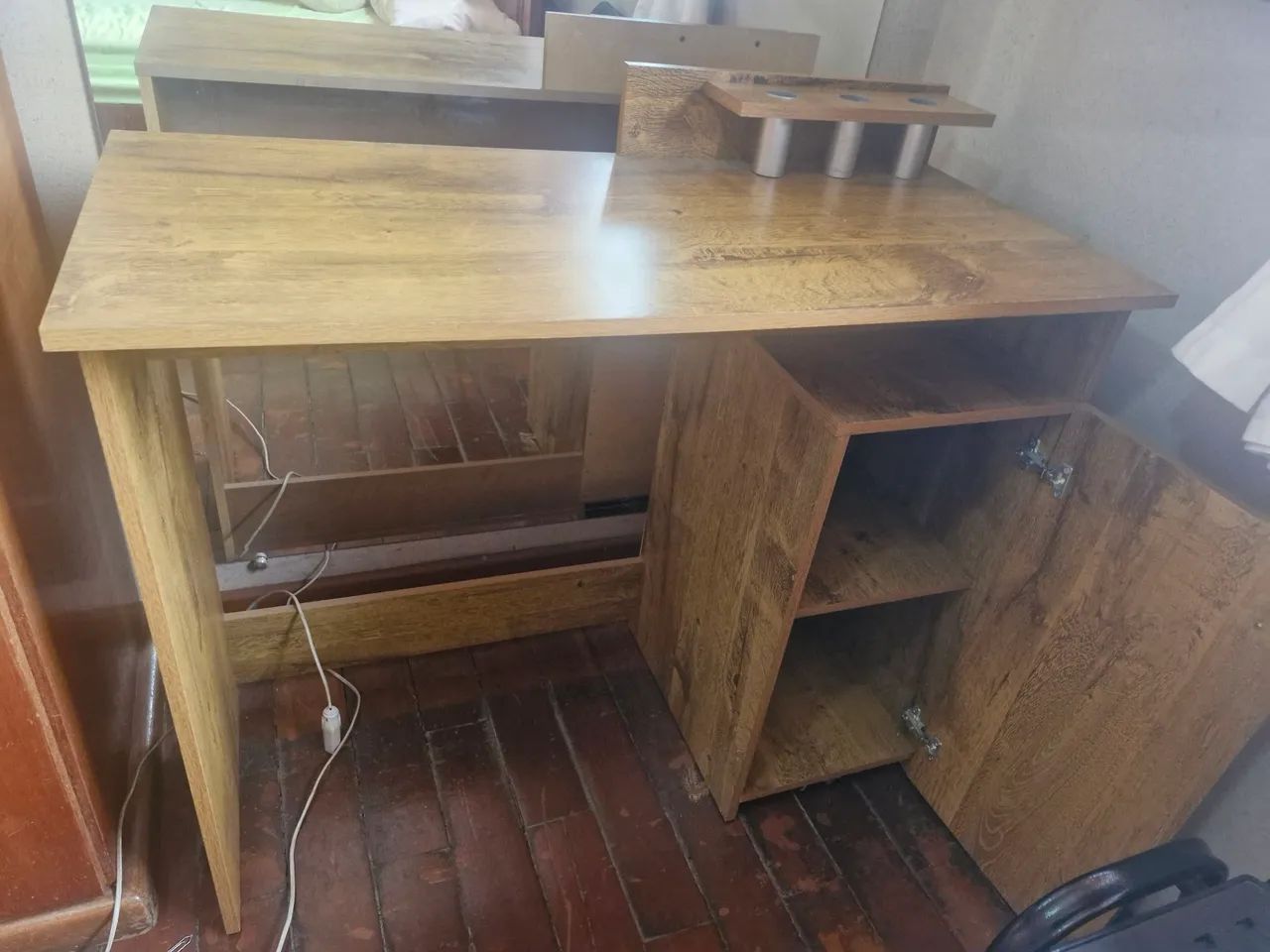 Mesa de estudo  - Foto 2