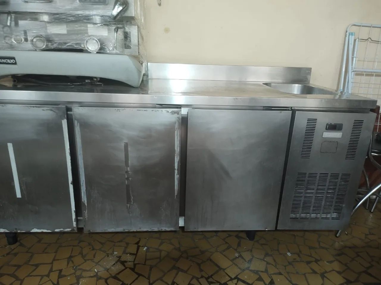 Balcão freezer macon com cuba - Foto 2