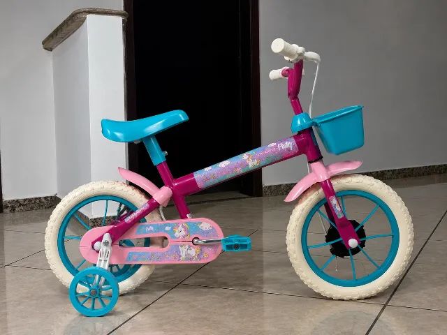Bicicleta aro 12, nova desmontada na caixa. - Foto 4