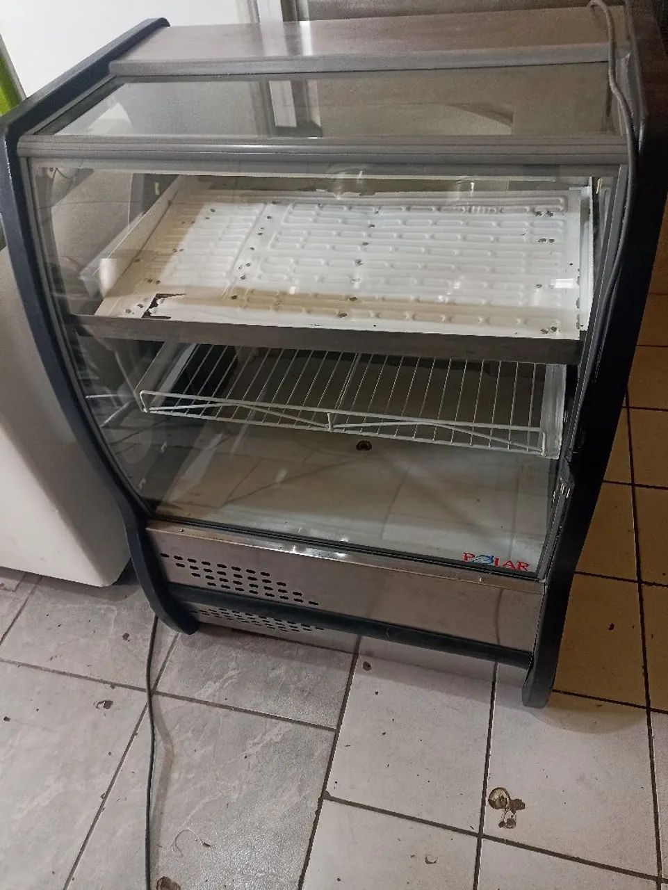 Balcão Refrigerado polar para torta.  - Foto 2
