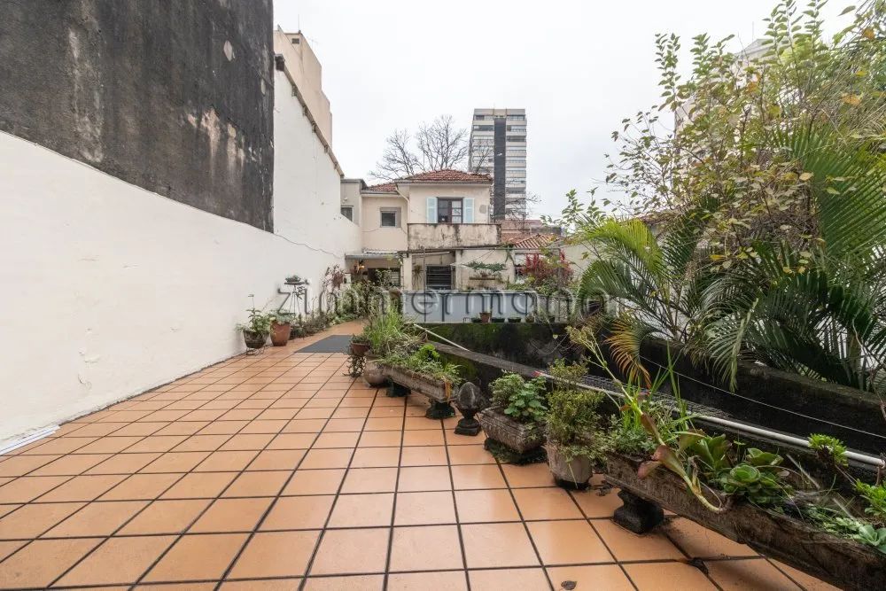 CASA SOBRADO VILA ROMANA 3 DORMITÓRIOS 3 VAGAS