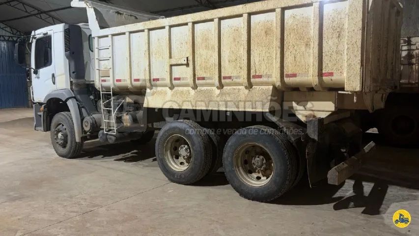 VW 31.320 2011 - Foto 5