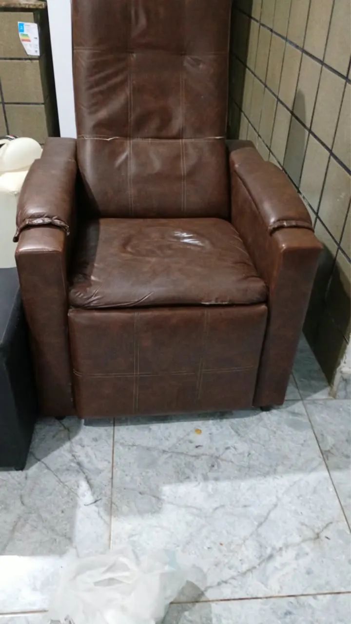 Poltrona em otimo estado - Foto 2
