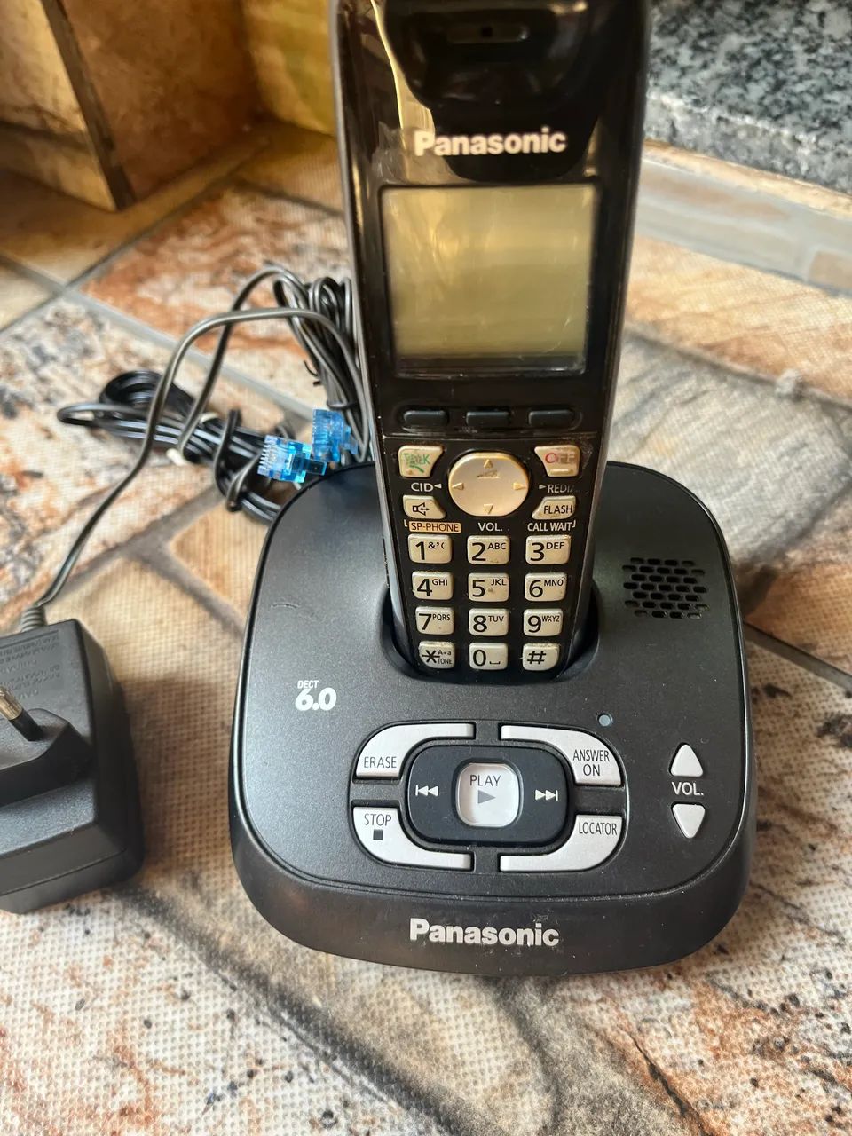 Telefone Panasonic KX-TG4021LB  - Foto 2