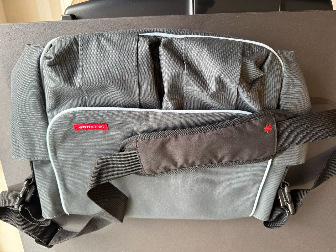 Bolsa Maternidade Skip Hop Cinza Chumbo - Foto 2