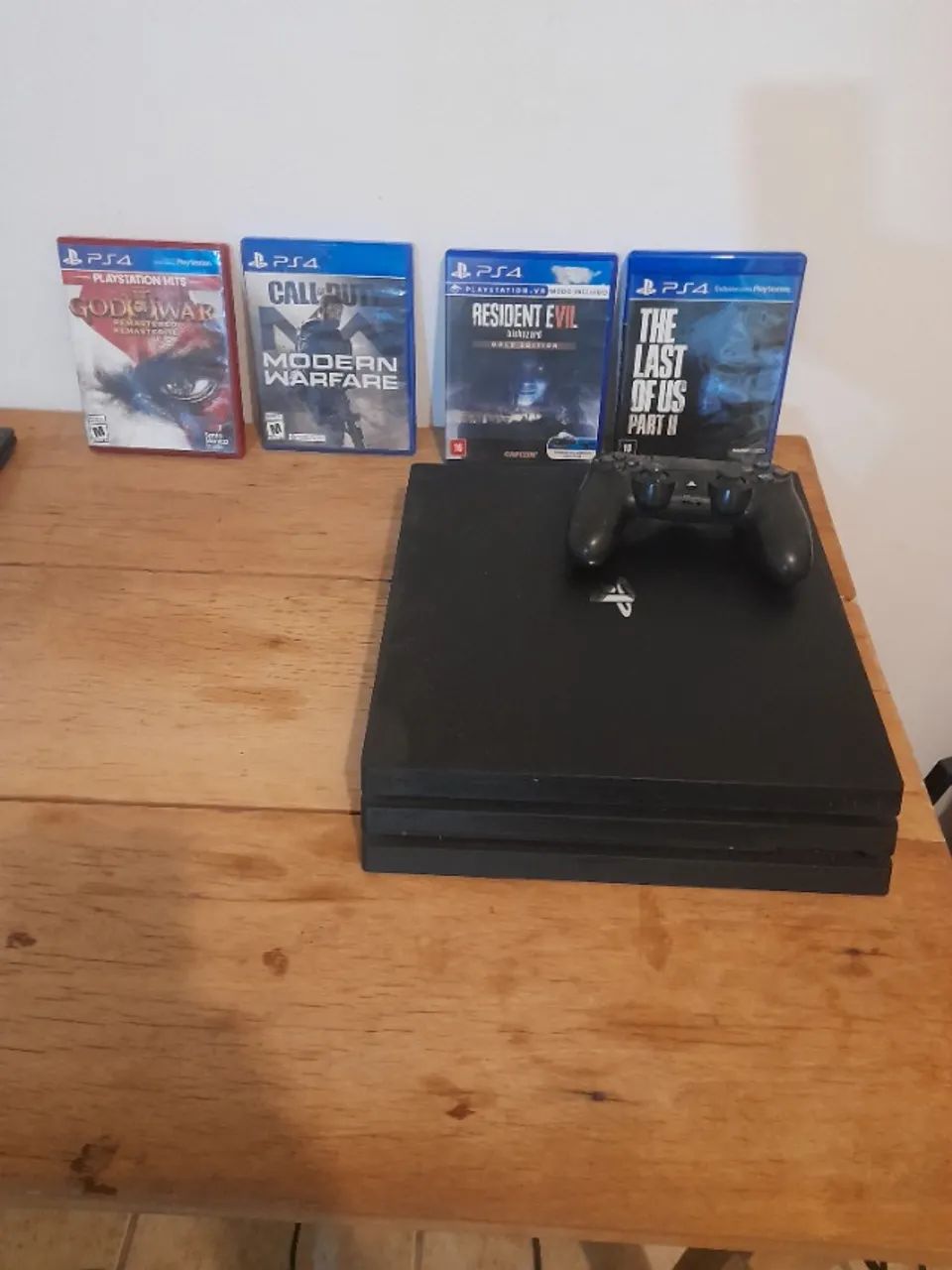 PS4 PRO 