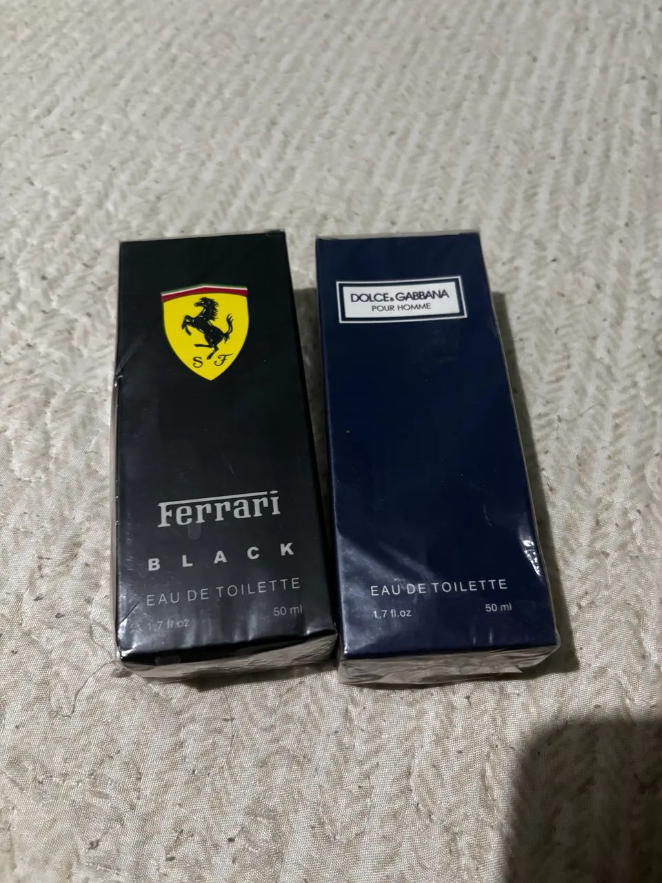 Perfume Ferrari black e dolce & Gabbana pour home 50 ml  - Foto 2