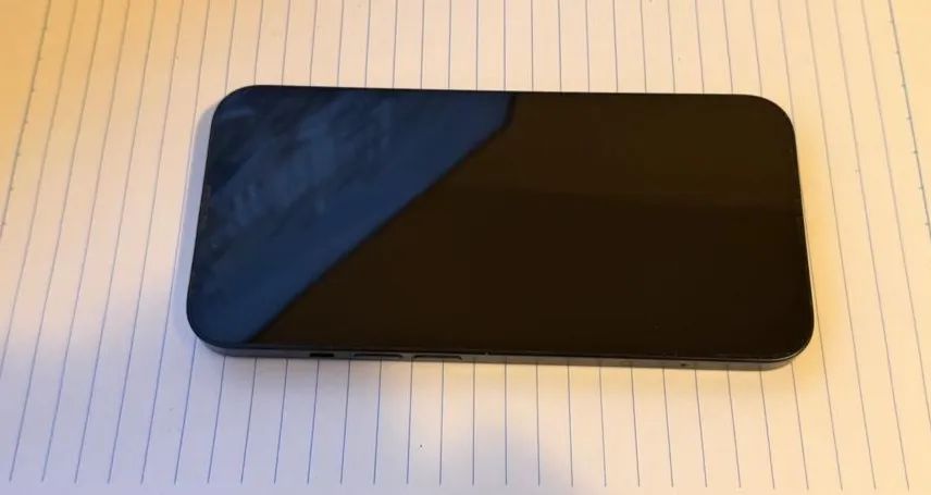 Iphone 13 126gb - Foto 3