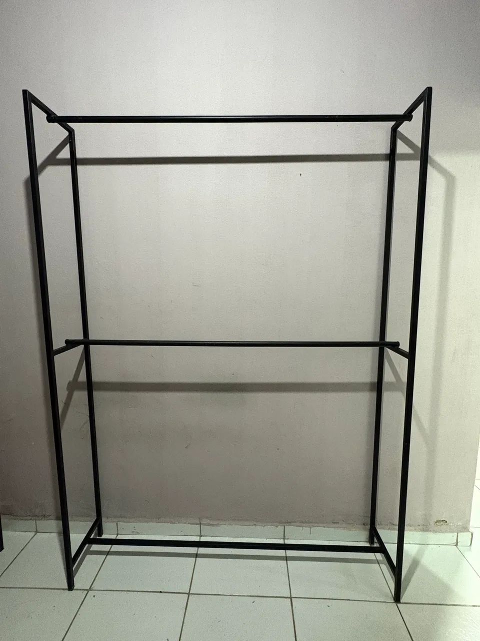 Araras para roupas  - Foto 4