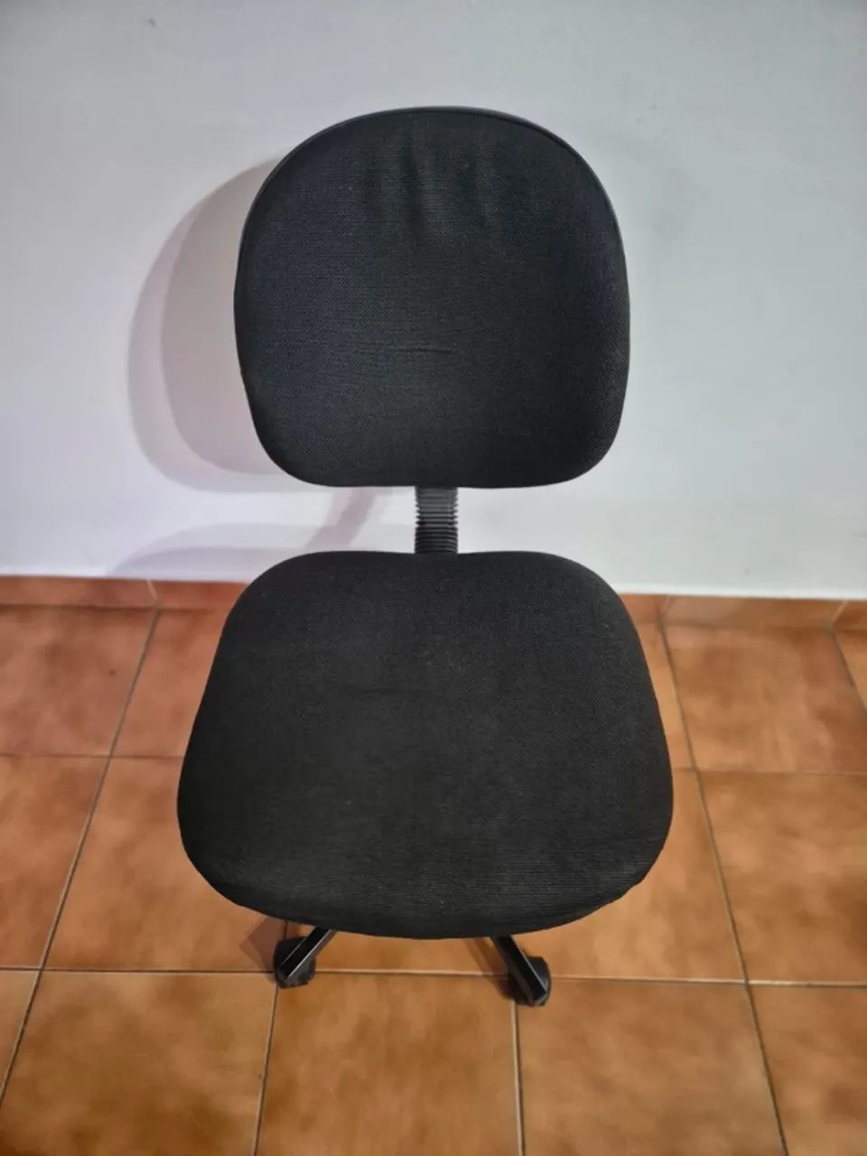 Cadeira de escritório giratória 