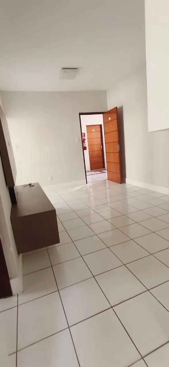 Alugo apartamento no Athenas Park 2