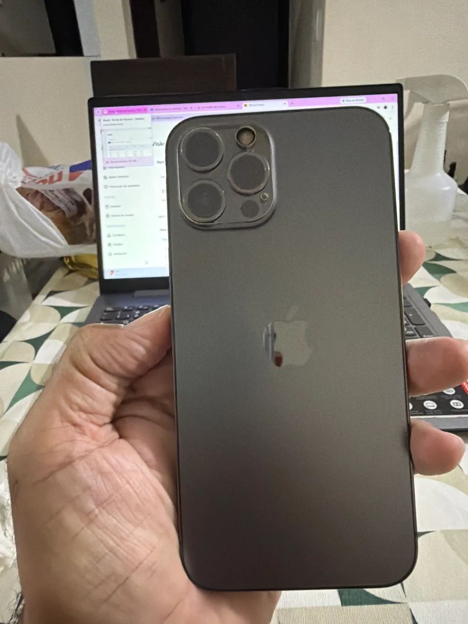 iPhone 12 Pro Max - 256GB  - Foto 2