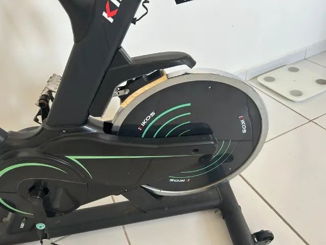 Bicicleta Spinning Kikos MAX-KS5 Roda de Inércia 10Kg