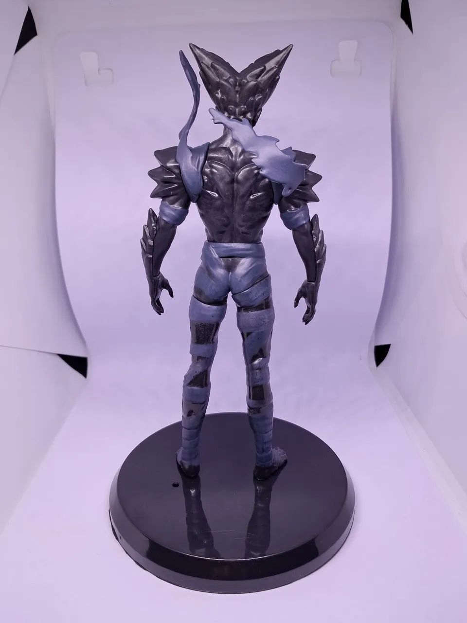 Action Figure One Punch Man - Garou 21cm - Foto 3