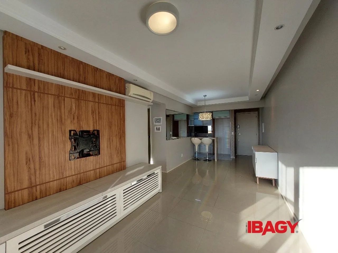 Excelente Apartamento 2 dormitório(s) em Pantanal - Florianópolis - Foto 4