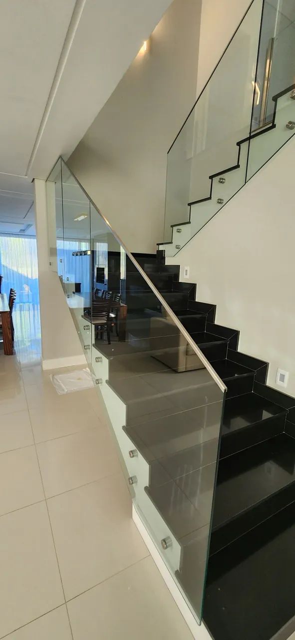 Guarda-Corpo de Vidro para Escada | Moderno e Sofisticado - Foto 3