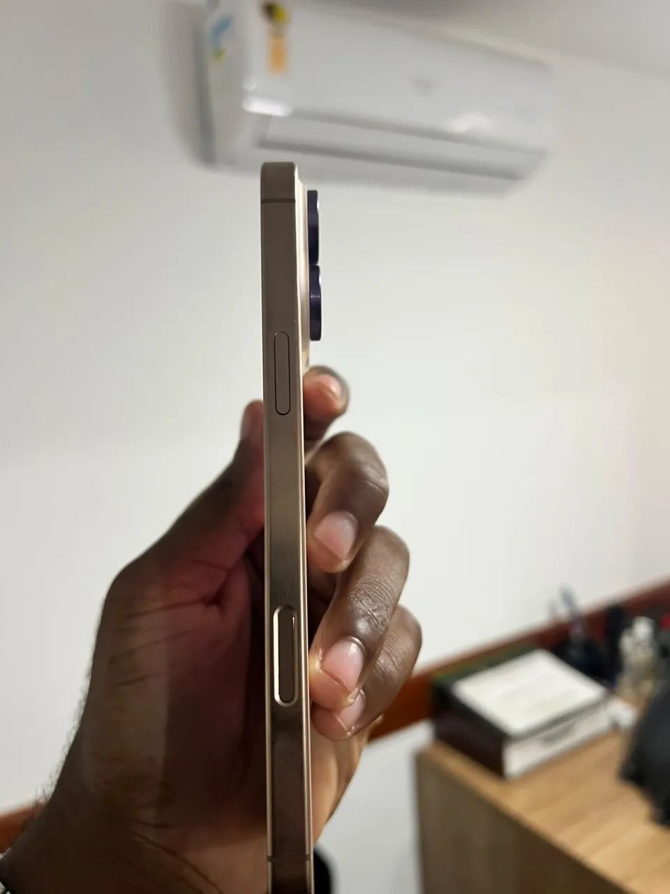 iPhone 16 Pro Max  - Foto 5