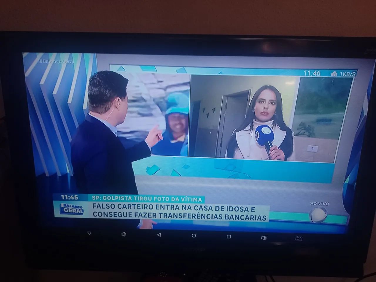 Televisão 32 polegadas marca Semp 