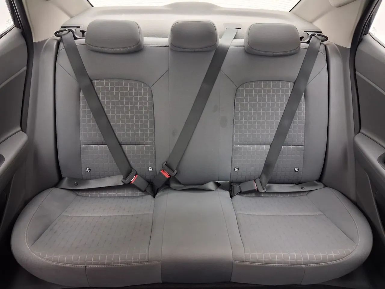 Hyundai HB20S Comfort 1.0 Flex 12V Mec., foto 18 de 18
