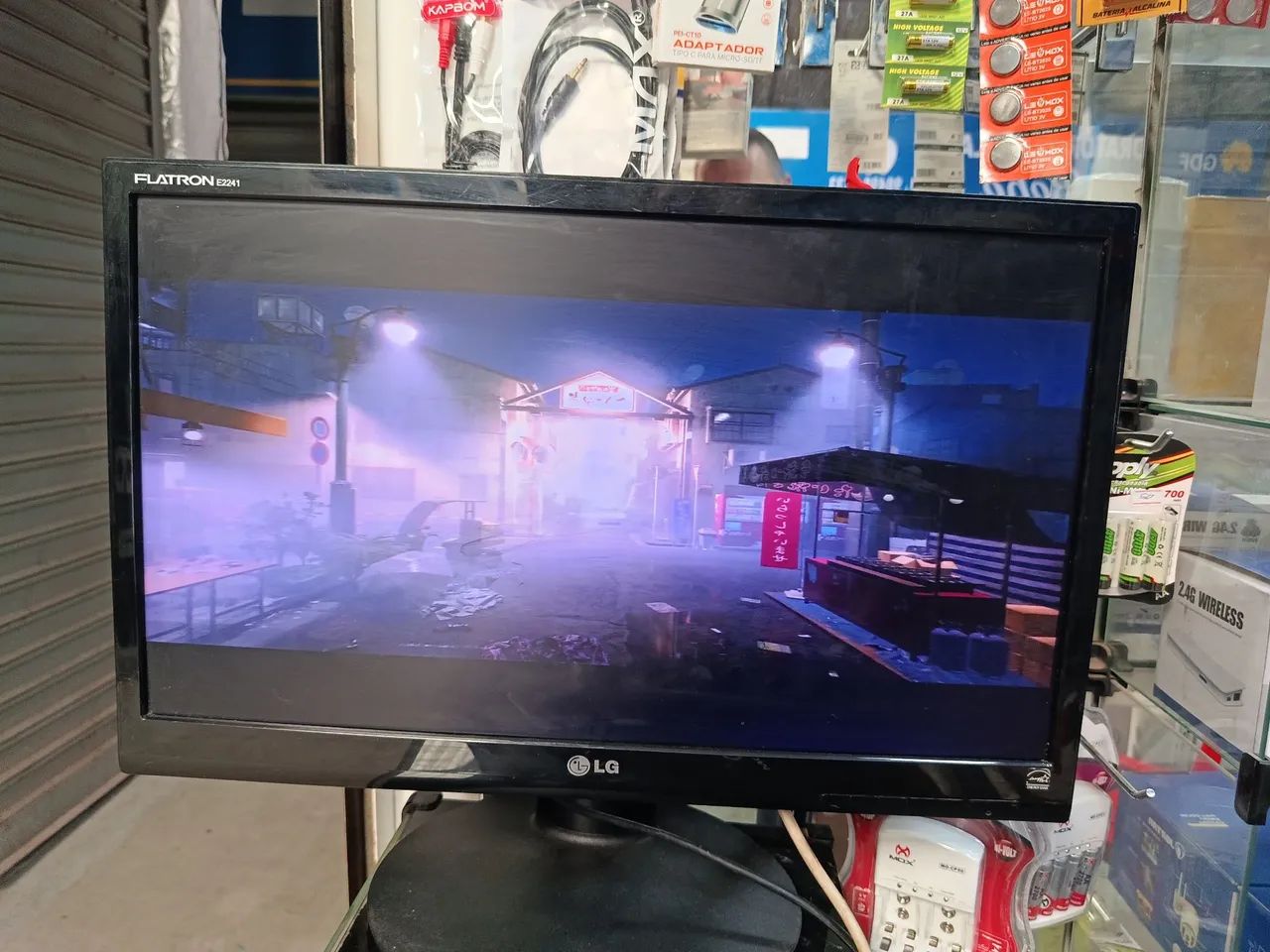 Monitor LG  22 polegadas Full HD em ótimo estado com garantia chama no ZAP somos loja  - Foto 2